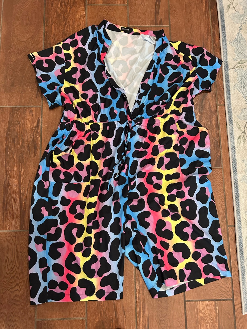 Plus wear size 4x y2k Lisa frank romper